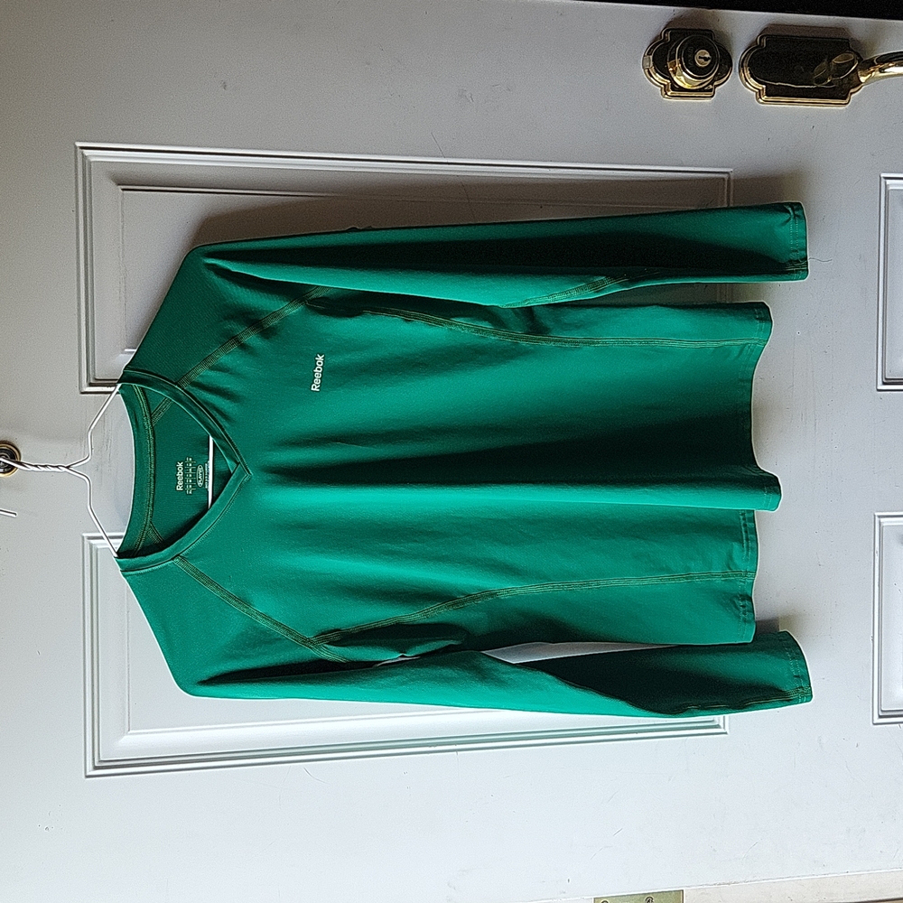 Reebok Play Dry V-neck Pullover Long-sleeved Activewear Top Size M